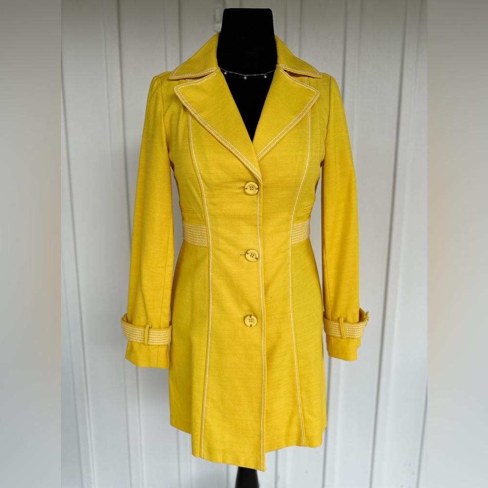 Yellow long jacket White Stitch 100% cotton Sz. M